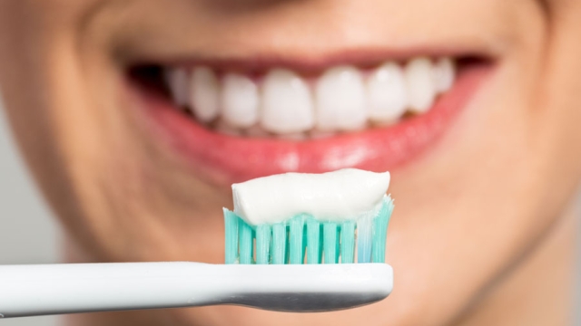 Sparkling Smiles: Unleash your Pearly Whites with Teeth Whitening Products