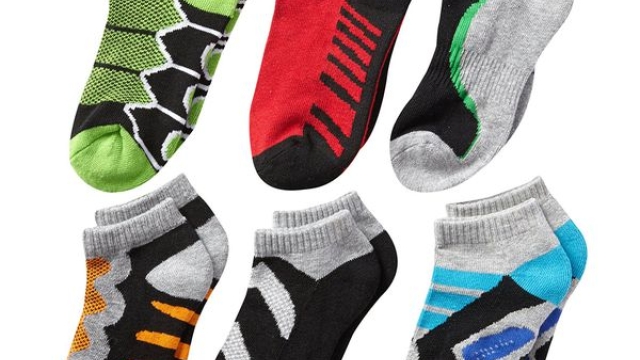 Stepping Up Style: Boys Socks that Rock!