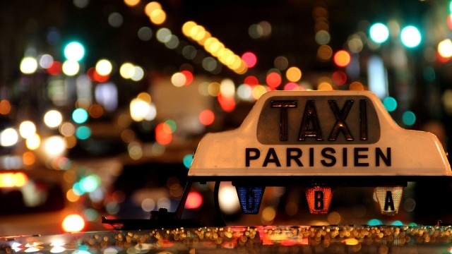 Navigating Your Journey: The Ultimate Guide to Airport Taxi Essentials